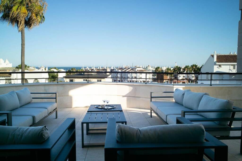 Beachside Villa In Puerto Marina, Benalmadena Luaran gambar