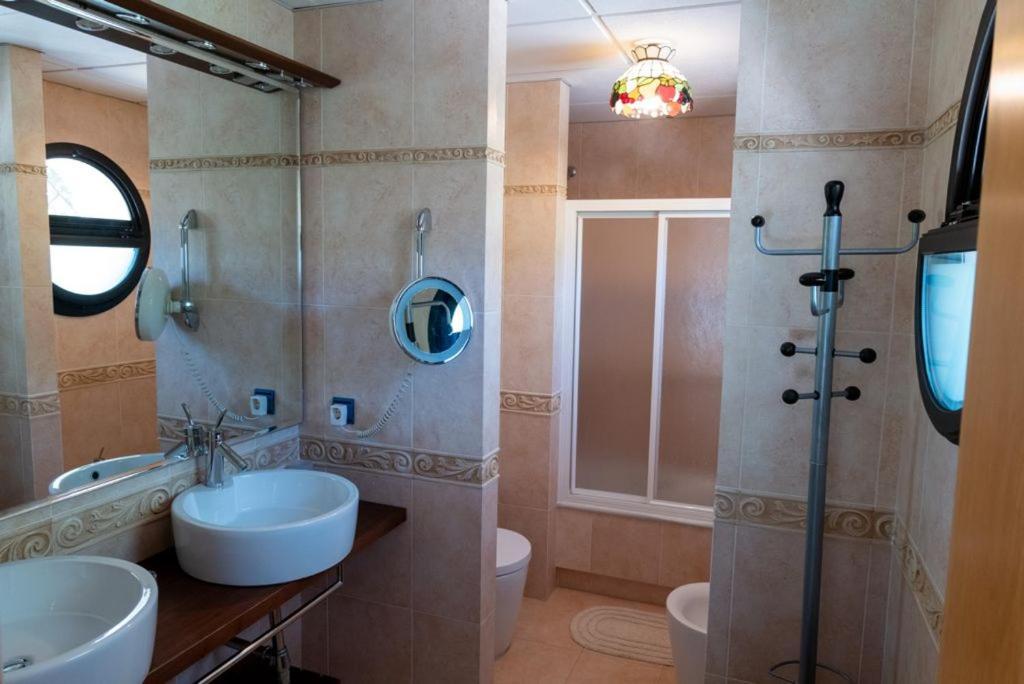 Beachside Villa In Puerto Marina, Benalmadena Luaran gambar